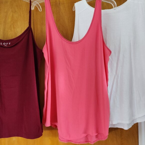 Lot of 5 Loft and Ann Taylor Tanks and Cami L and XL - Picture 5 of 11